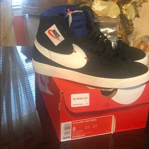 Nike W Blazer mid Rebel sneaker